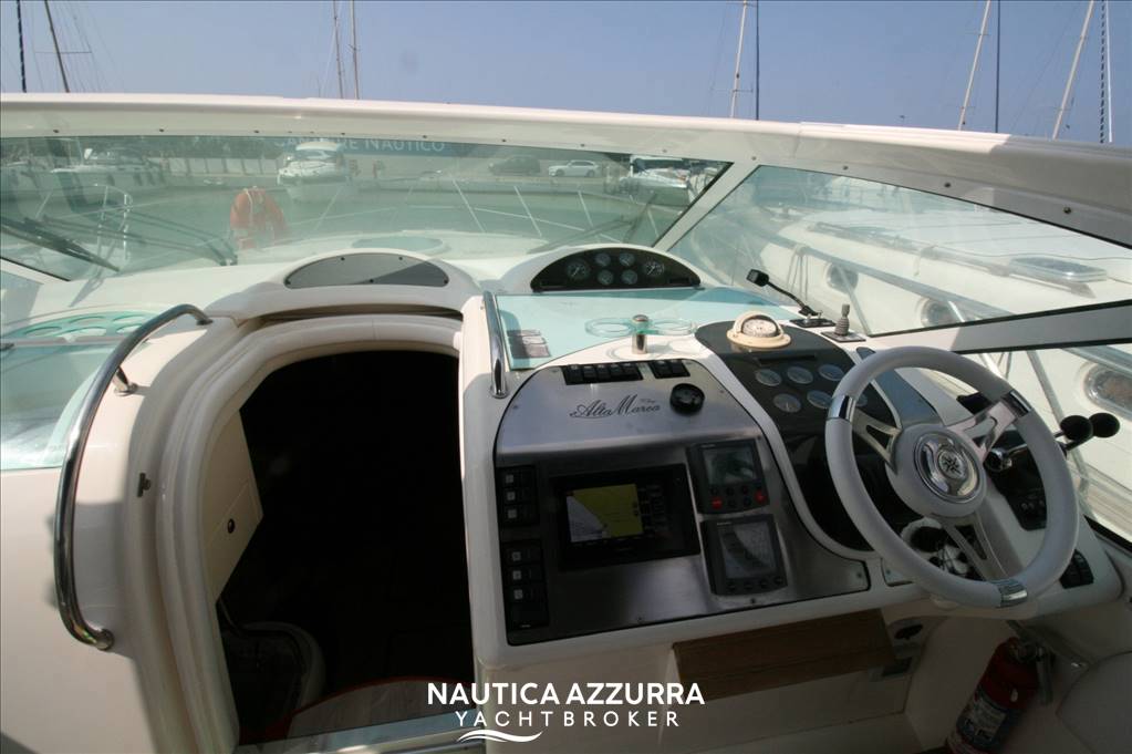 FAIRLINE TARGA 43 Used 2003 - Photo 7