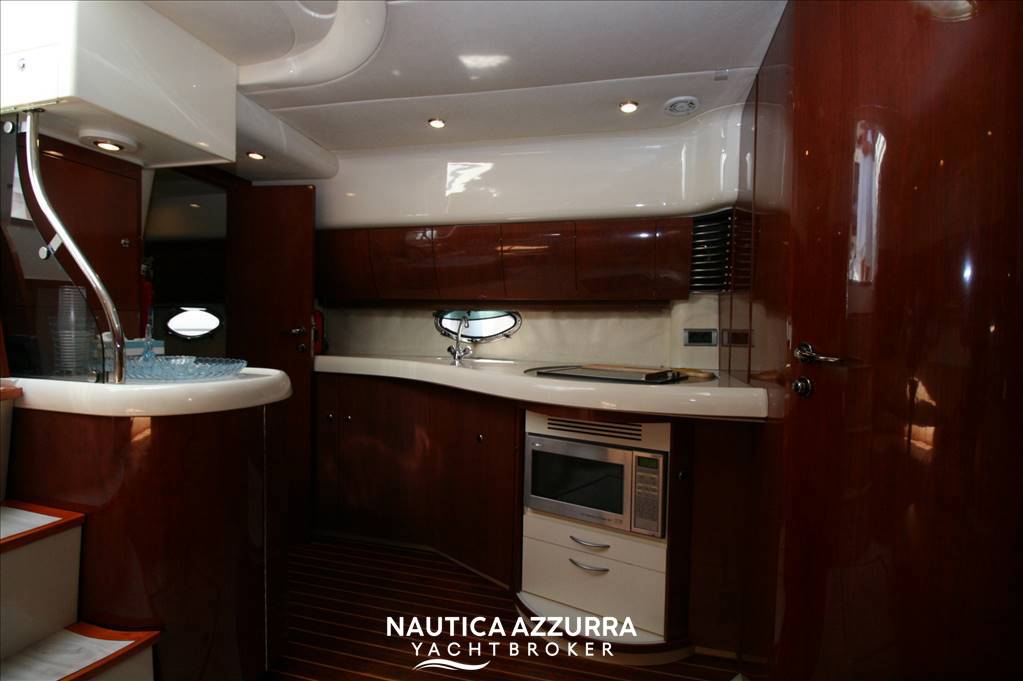 FAIRLINE TARGA 43 Used 2003 - Photo 12