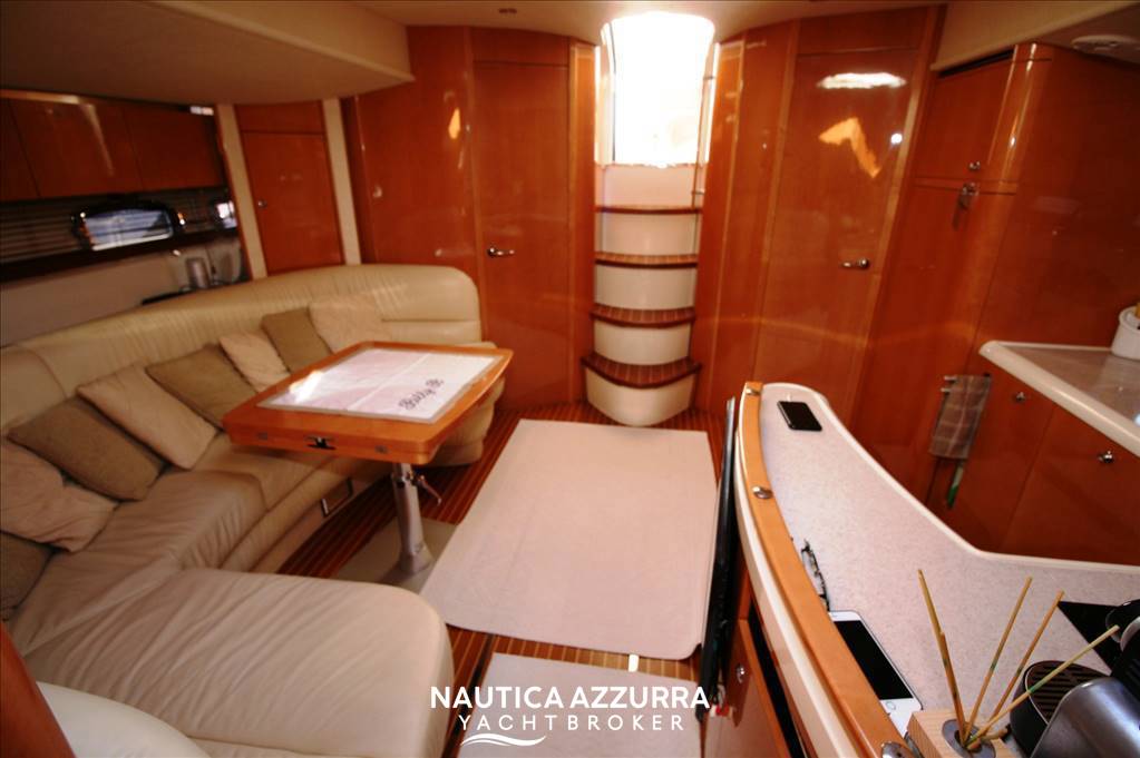 FAIRLINE TARGA 52 Used 2006 - Photo 9