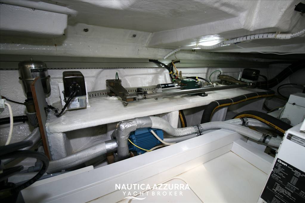 FAIRLINE TARGA 52 Used 2006 - Photo 19