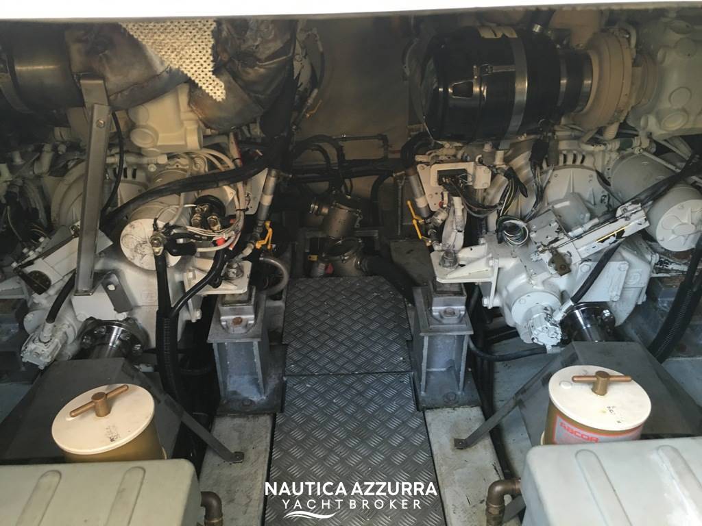 AZIMUT AZ 46 Usata 2004 - Foto 18