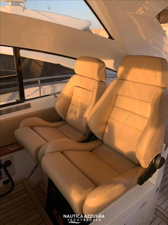 FAIRLINE TARGA 52 Usata 2009 - Foto 9