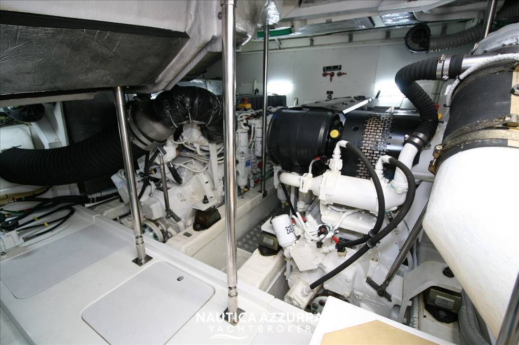 FAIRLINE TARGA 52 Usata 2006 - Foto 18