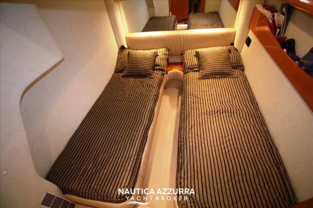 FAIRLINE TARGA 52 Usata 2006 - Foto 17