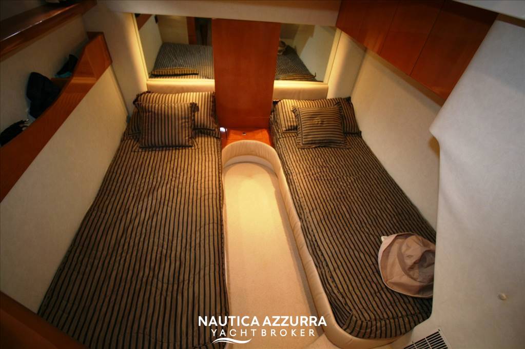 FAIRLINE TARGA 52 Usata 2006 - Foto 15