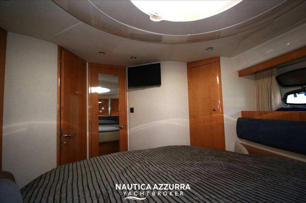 FAIRLINE TARGA 52 Usata 2006 - Foto 13