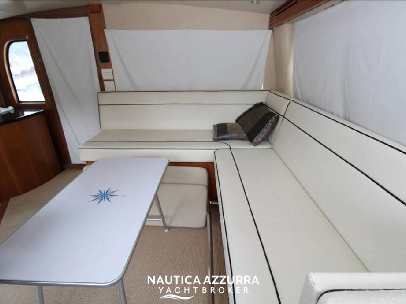 HATTERAS 68 CONVERTIBLE Foto 9