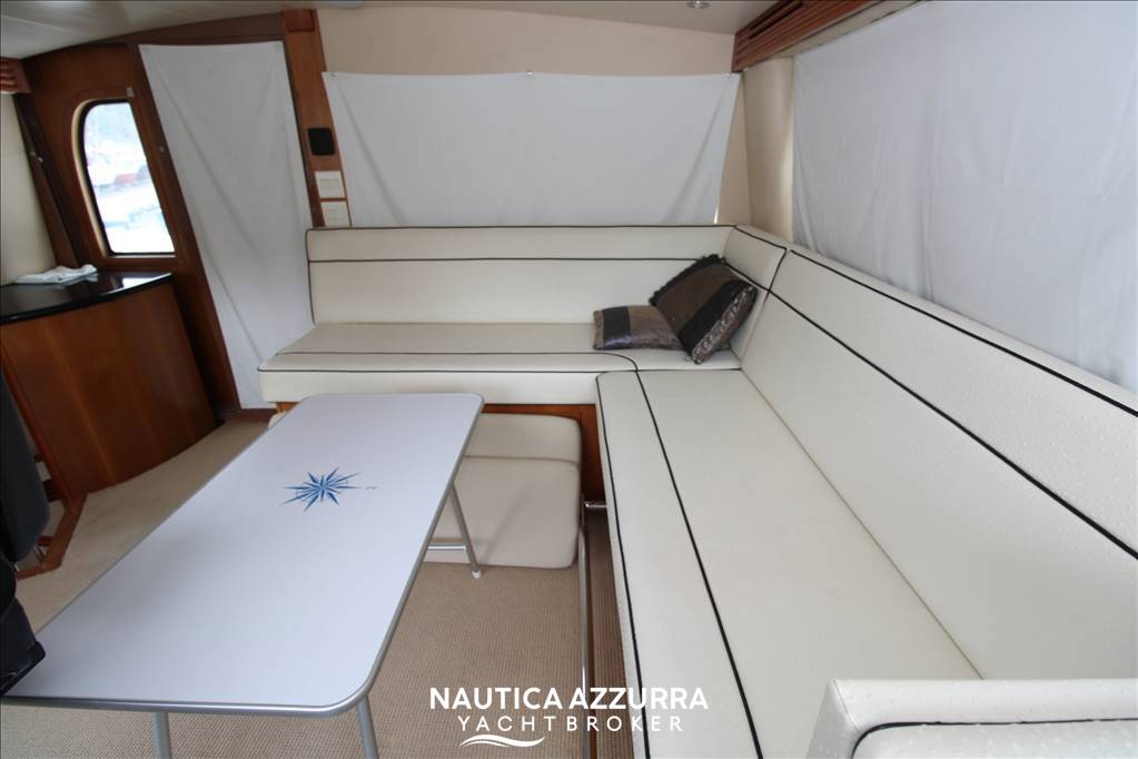 HATTERAS 68 CONVERTIBLE Usata 2005 - Foto 16