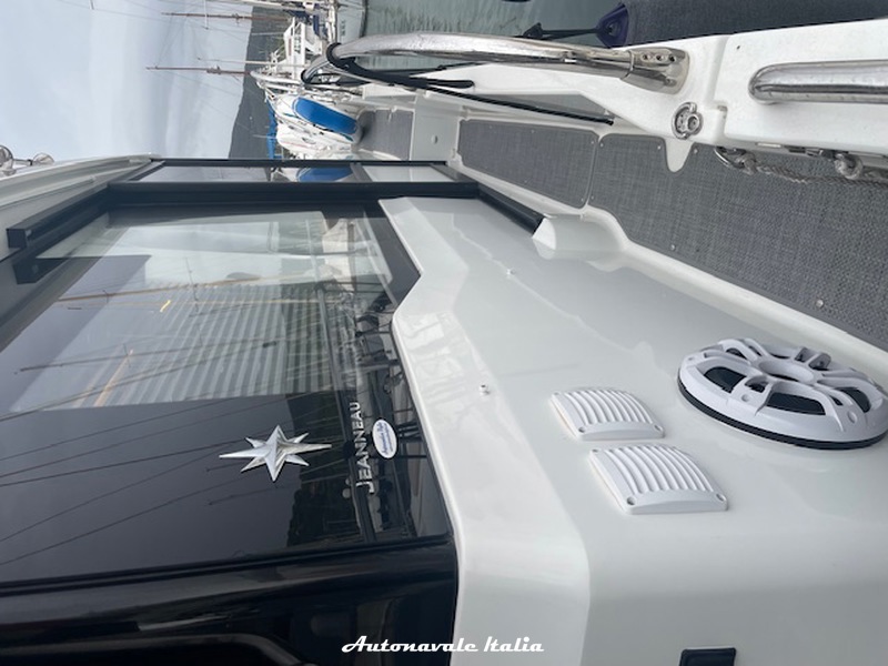 JEANNEAU MERRY FISHER 12.95 FLY Foto 12