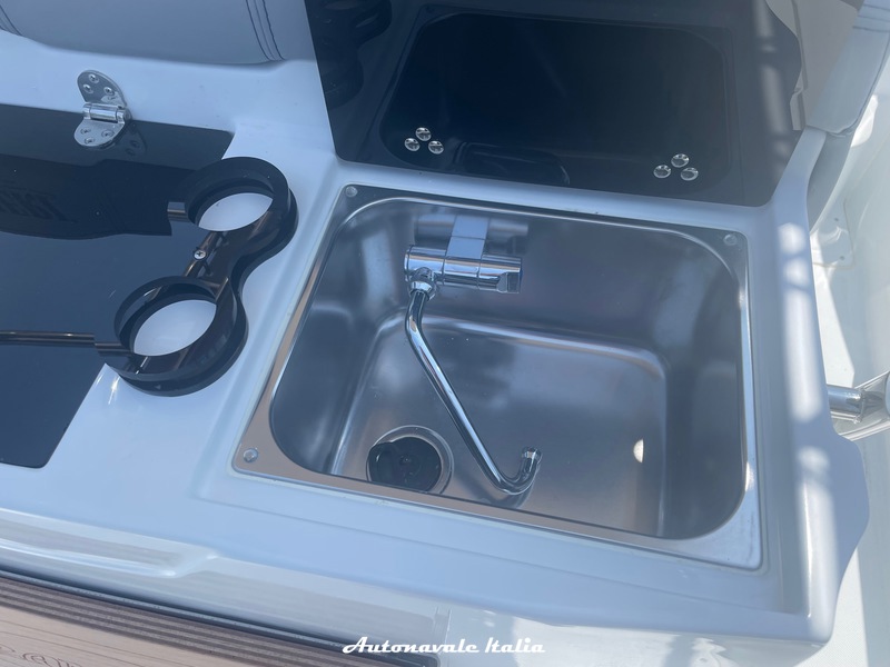 Ranieri Cantieri Nautici SAUVAGE 24 Foto 5