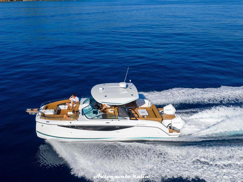 JEANNEAU TH33 CATAMARANO