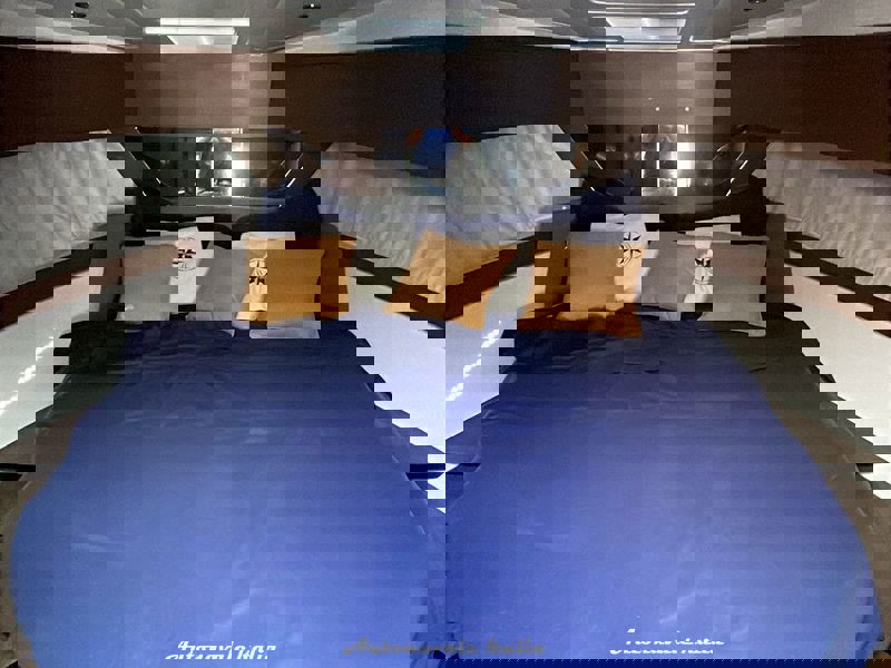 BENETEAU ANTARES 11 OB COUPE Foto 10