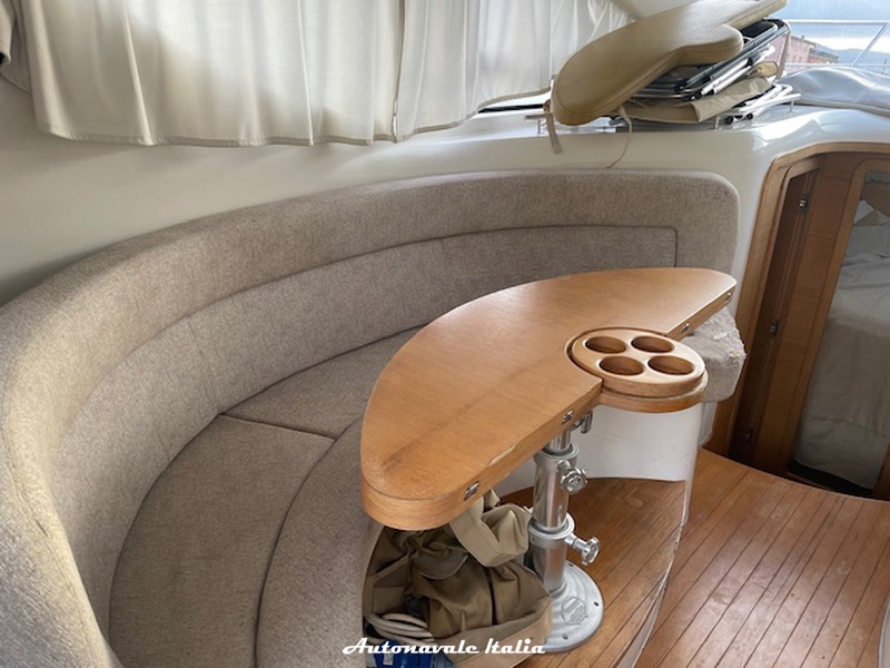 SESSA MARINE DORADO 32 FLY Foto 6