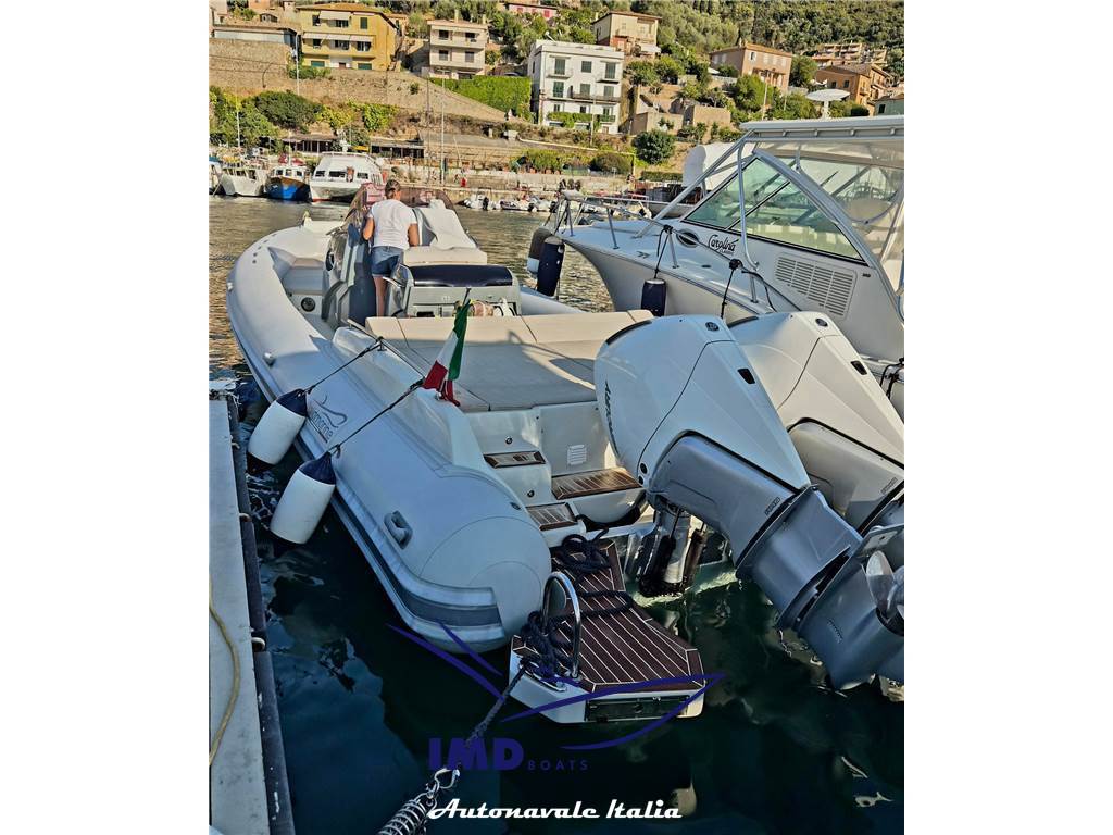 H&H Marine CAPRI 34 Used 2024 - Photo 1