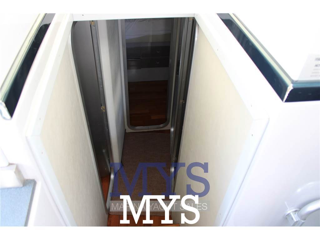 Ferretti Yachts FERRETTI 39 FLY Usata 1991 - Foto 18