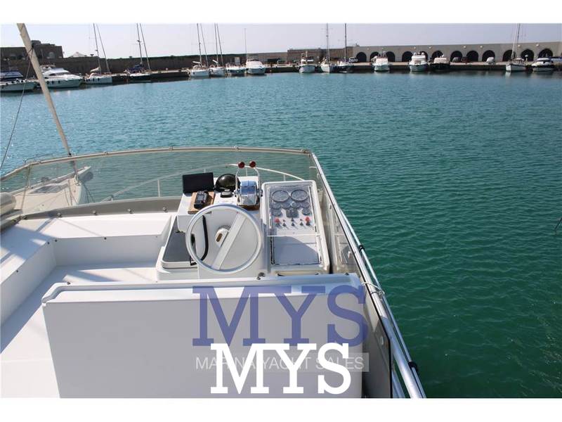 Ferretti Yachts FERRETTI 39 FLY Foto 10