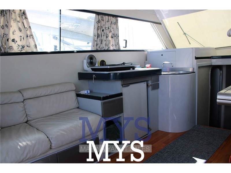 Ferretti Yachts FERRETTI 39 FLY Foto 17