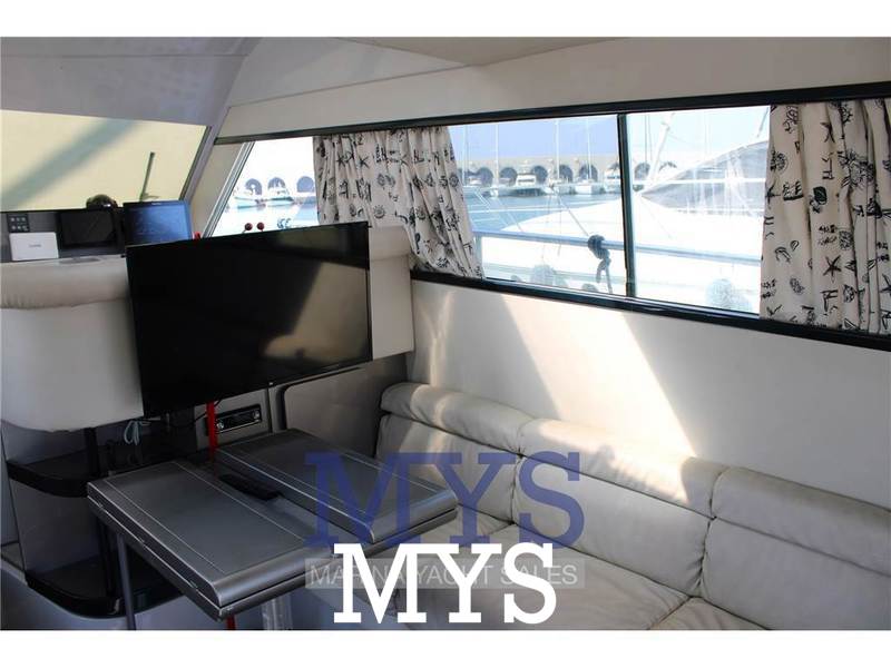 Ferretti Yachts FERRETTI 39 FLY Foto 16