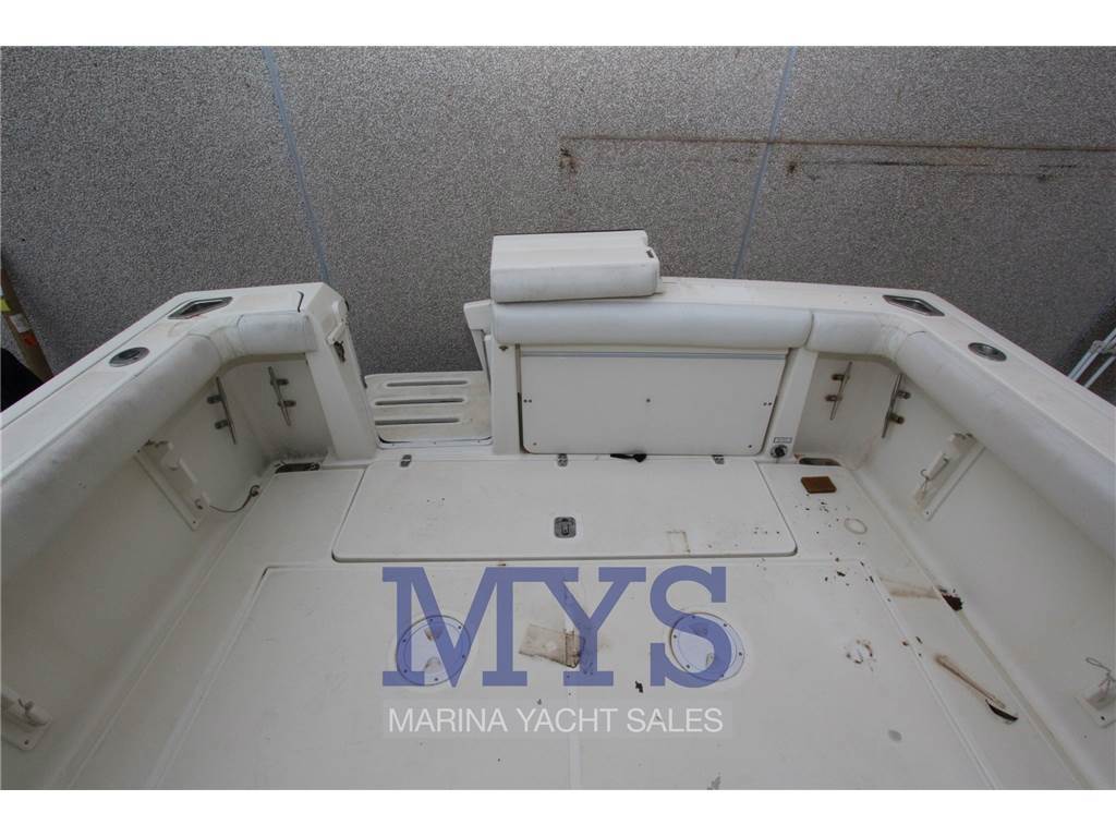 Pursuit 3000 Express Used 2001 - Photo 9