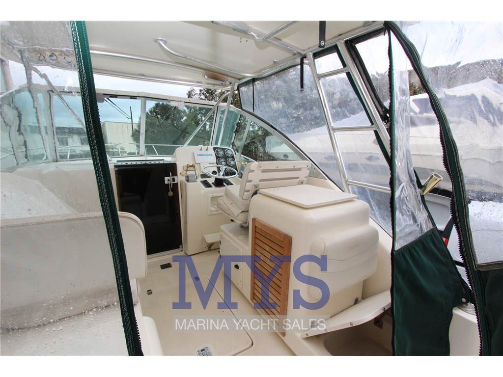 Pursuit 3000 Express Used 2001 - Photo 12