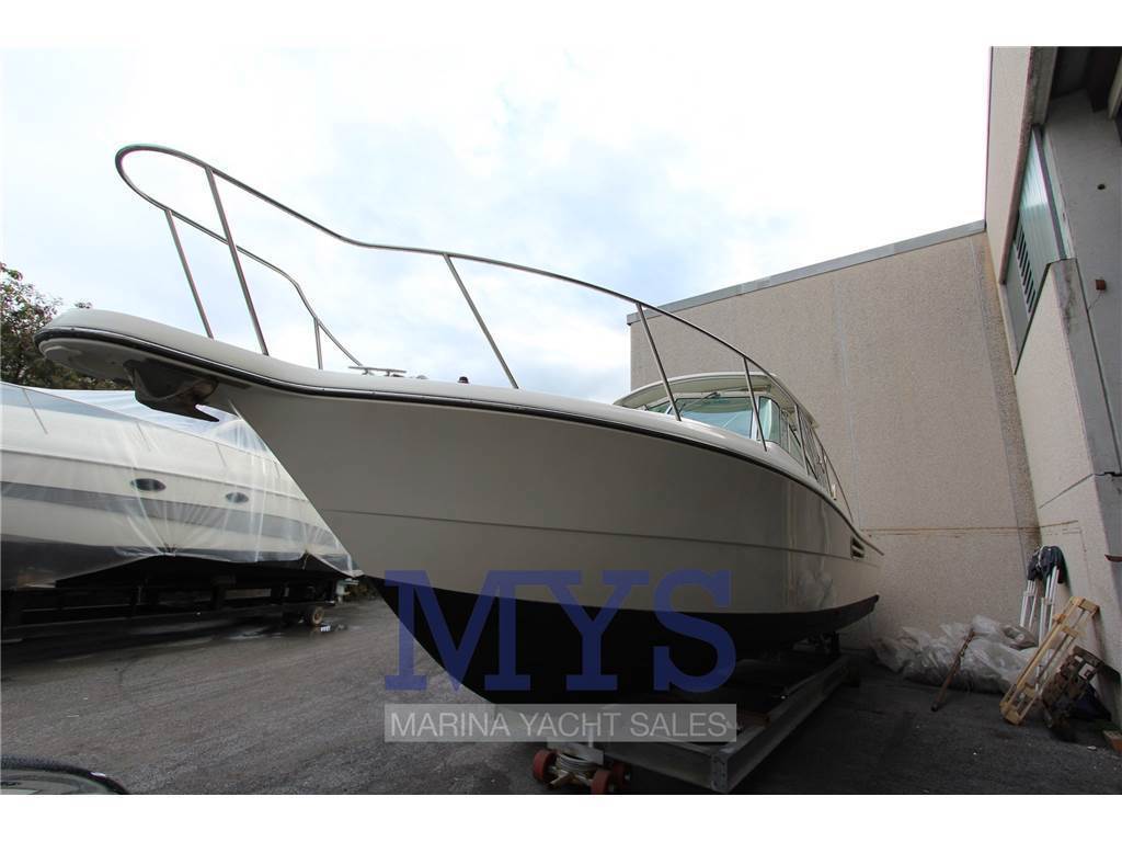 Pursuit 3000 Express Used 2001 - Photo 4