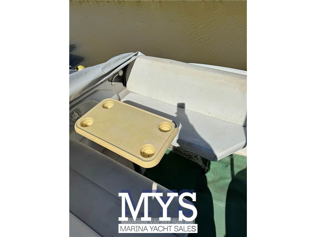 Regal Marine COMMODORE 2665 Usata 2003 - Foto 13