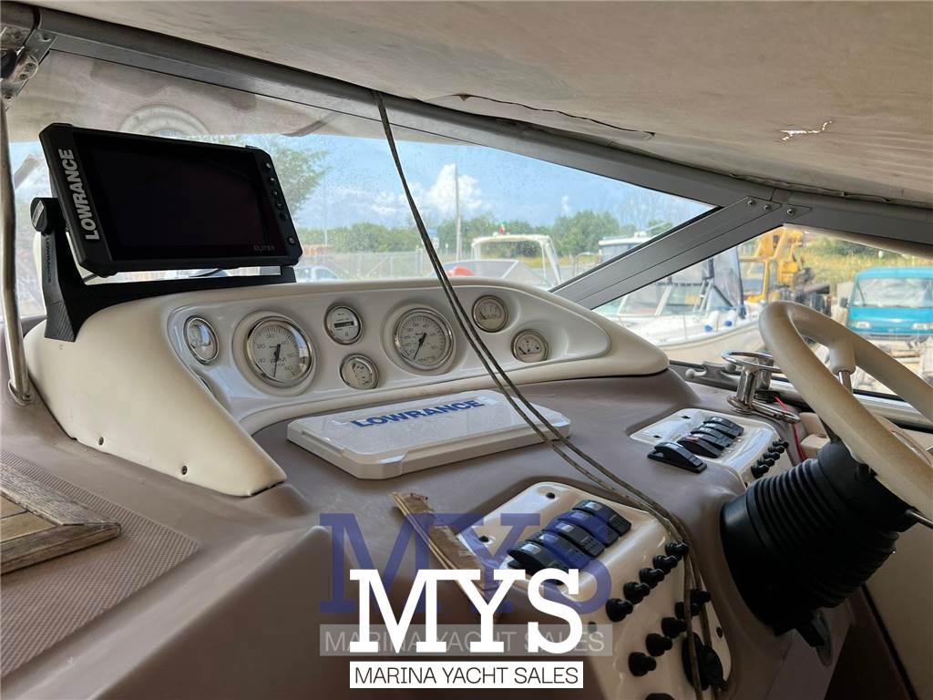 Regal Marine COMMODORE 2665 Usata 2003 - Foto 6