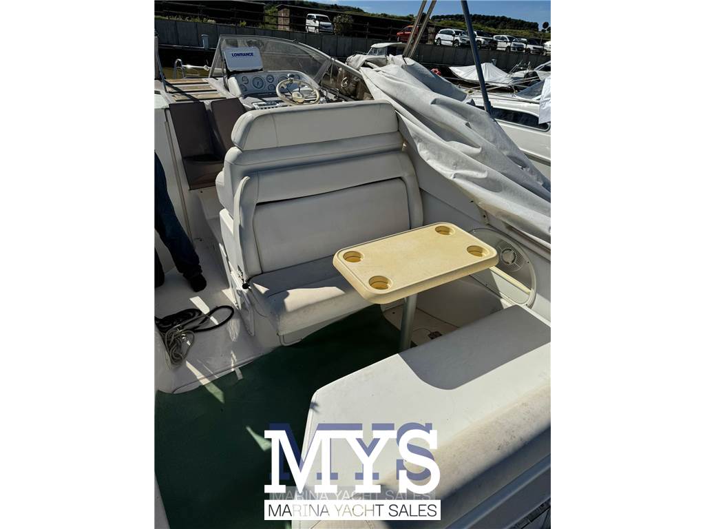 Regal Marine COMMODORE 2665 Usata 2003 - Foto 11