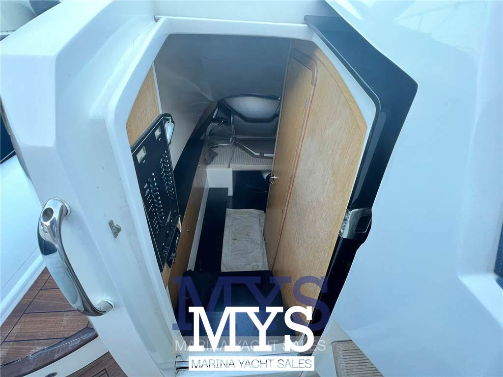 Led Eagle 44 Used 2010 - Photo 12