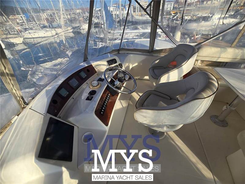 Silverton 36 CONVERTIBLE Foto 4