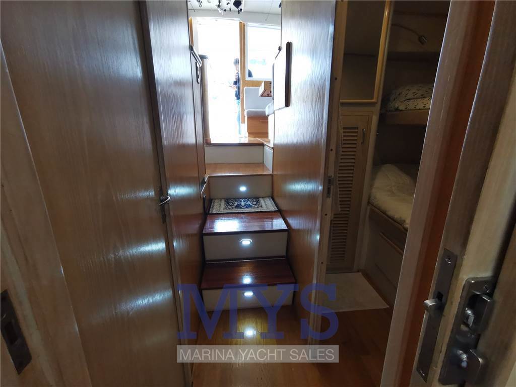 Blackfin 38 convertible Used 1994 - Photo 12