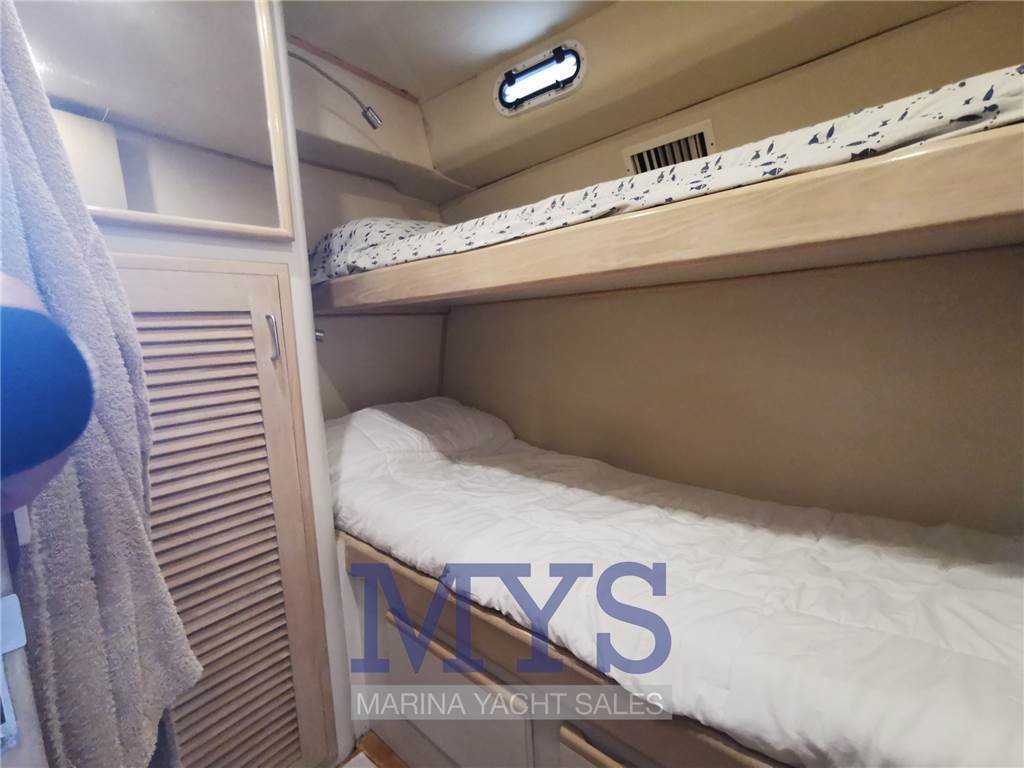 Blackfin 38 convertible Used 1994 - Photo 13