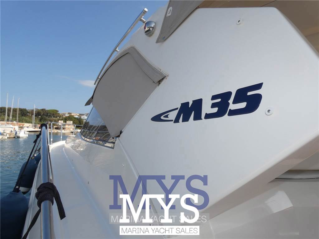 Manò Marine M35 Used 2009 - Photo 4