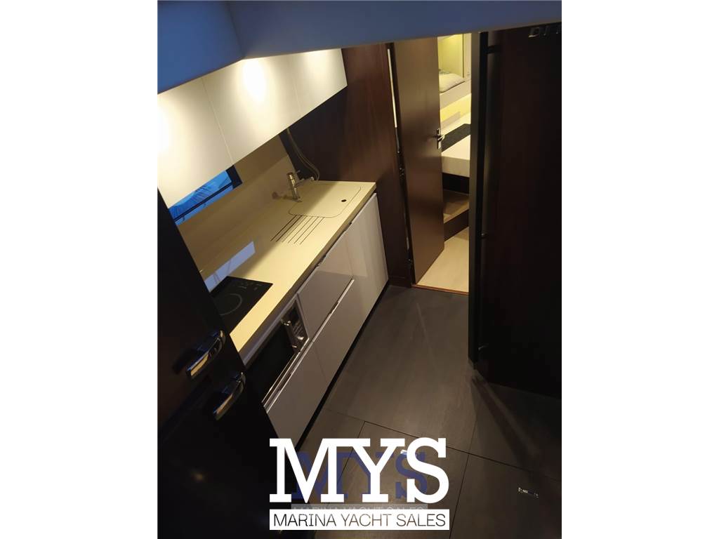 Fairline Targa 48 GT Used 2014 - Photo 13