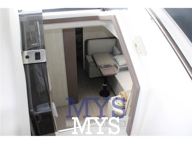 Cranchi M44 HT Foto 15