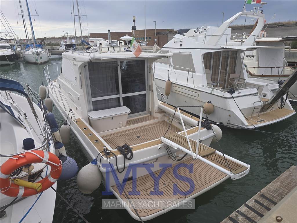 Space 310 Cruiser Used 2007 - Photo 4