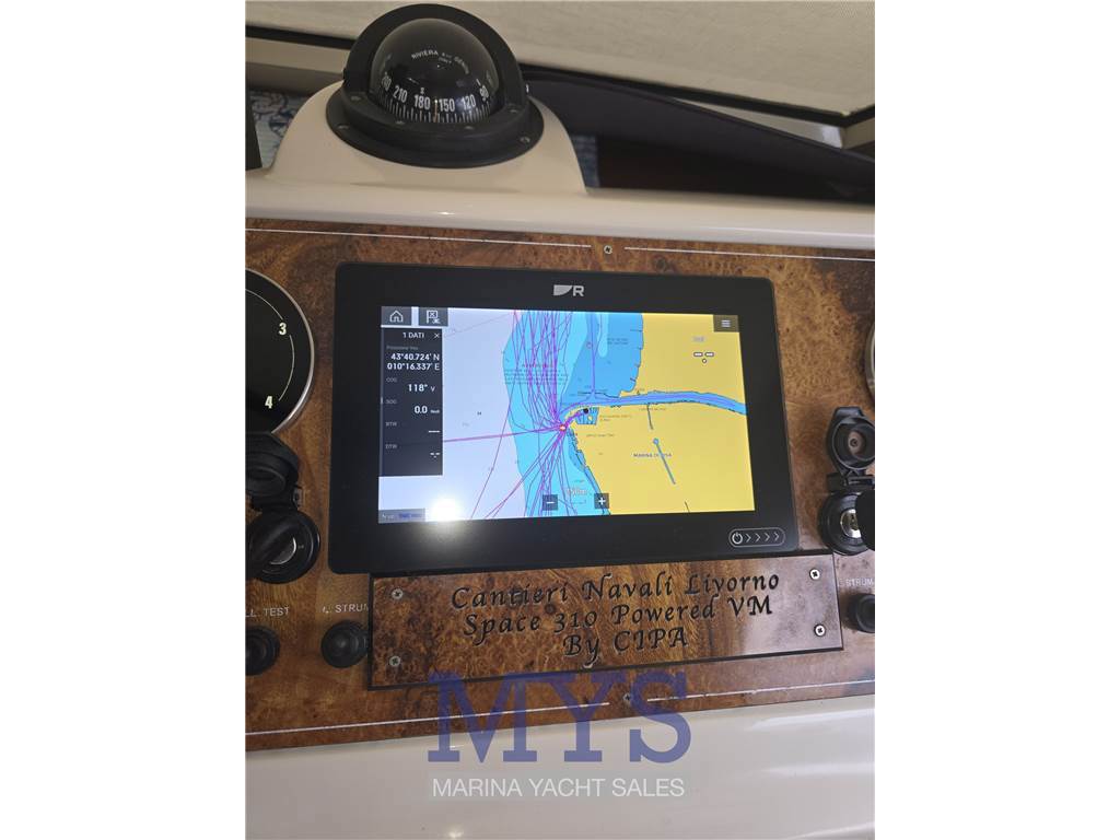 Space 310 Cruiser Used 2007 - Photo 16