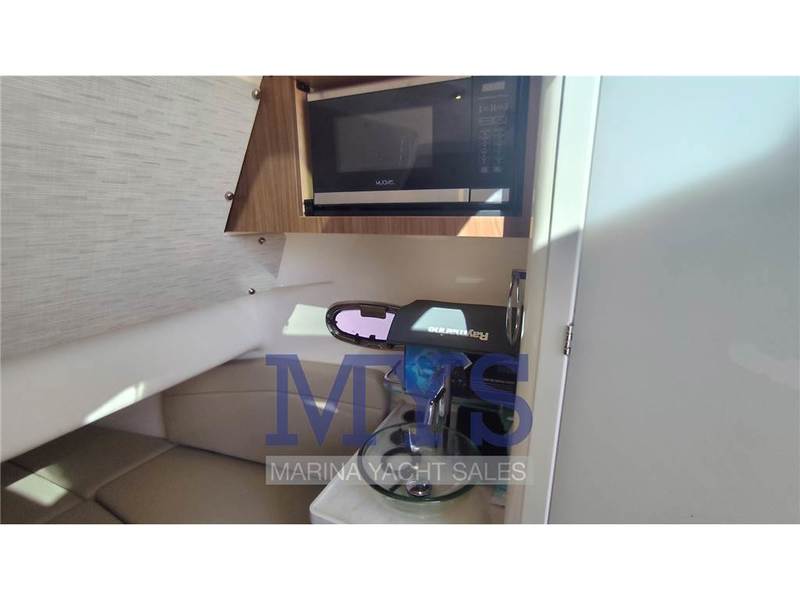 Boston Whaler 380 Outrage Foto 20