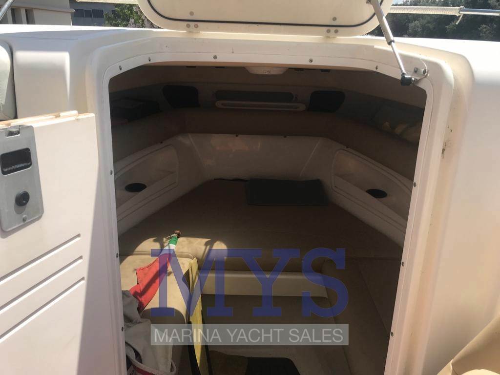 Boston Whaler OUTRAGE 320 Used 2007 - Photo 17