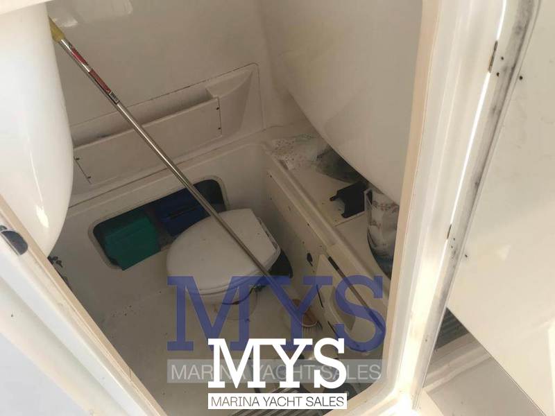 Boston Whaler OUTRAGE 320 Foto 18