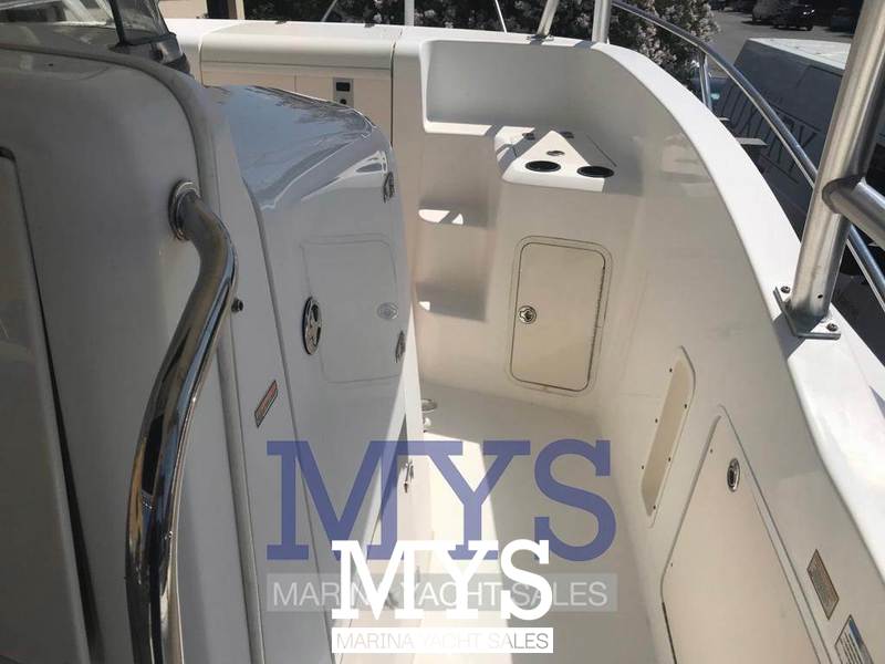 Boston Whaler OUTRAGE 320 Foto 11