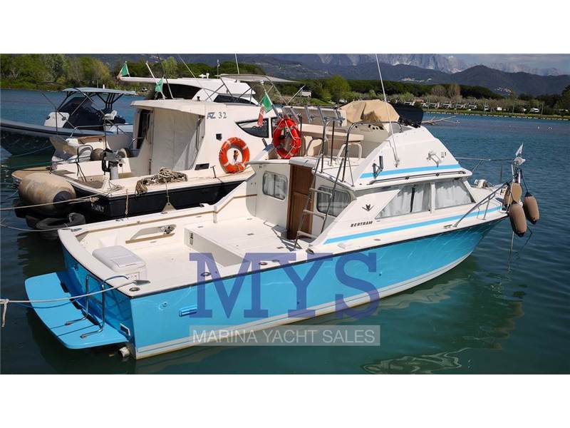 Bertram Yacht 28 Fly Foto 5