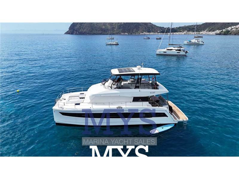 Fountaine Pajot MY 44