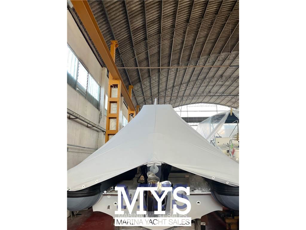 Capelli TEMPEST 700 FISHING Usata 2022 - Foto 11