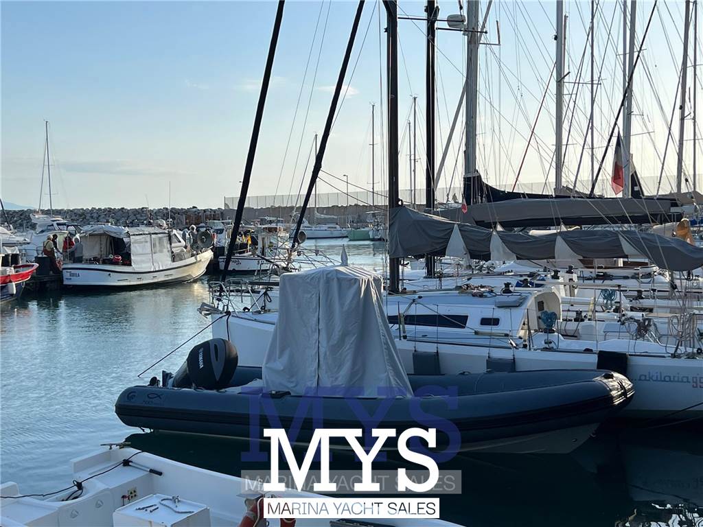 Capelli TEMPEST 700 FISHING Usata 2022 - Foto 4