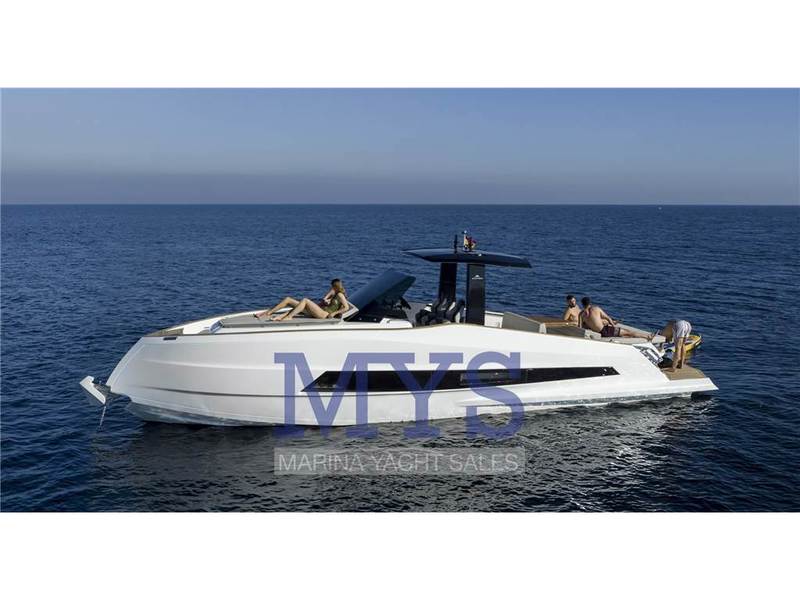 Astondoa 377 Coupè Foto 8