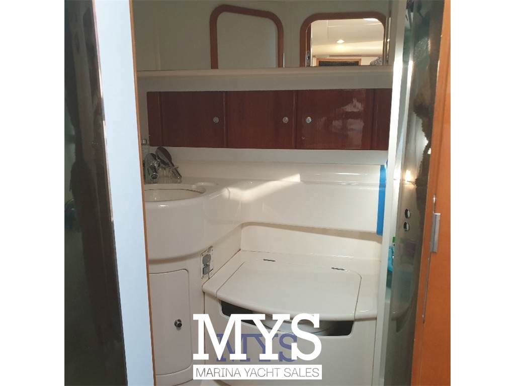 Princess V42 Used 2001 - Photo 20