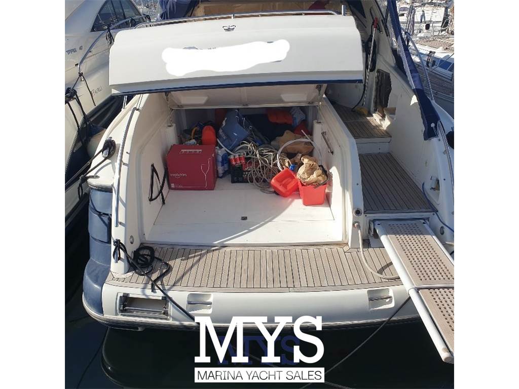 Princess V42 Used 2001 - Photo 3