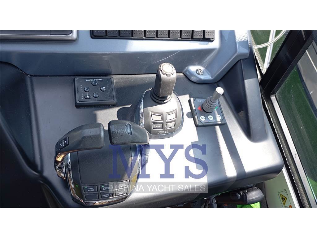 Cranchi M44 HT Usata 2017 - Foto 12