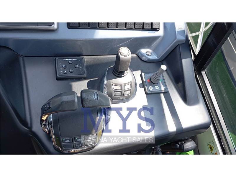 Cranchi M44 HT Foto 12